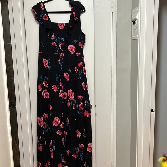 Donna Karan Dresses & Skirts - Black floral dress brand new